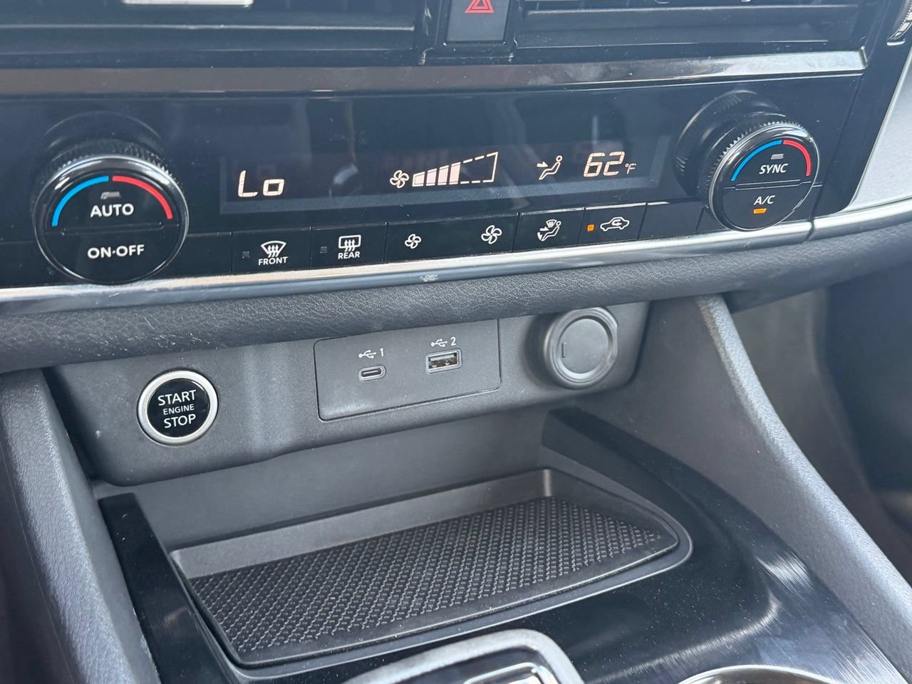 Certified 2022 Nissan Rogue SV FWD image 20