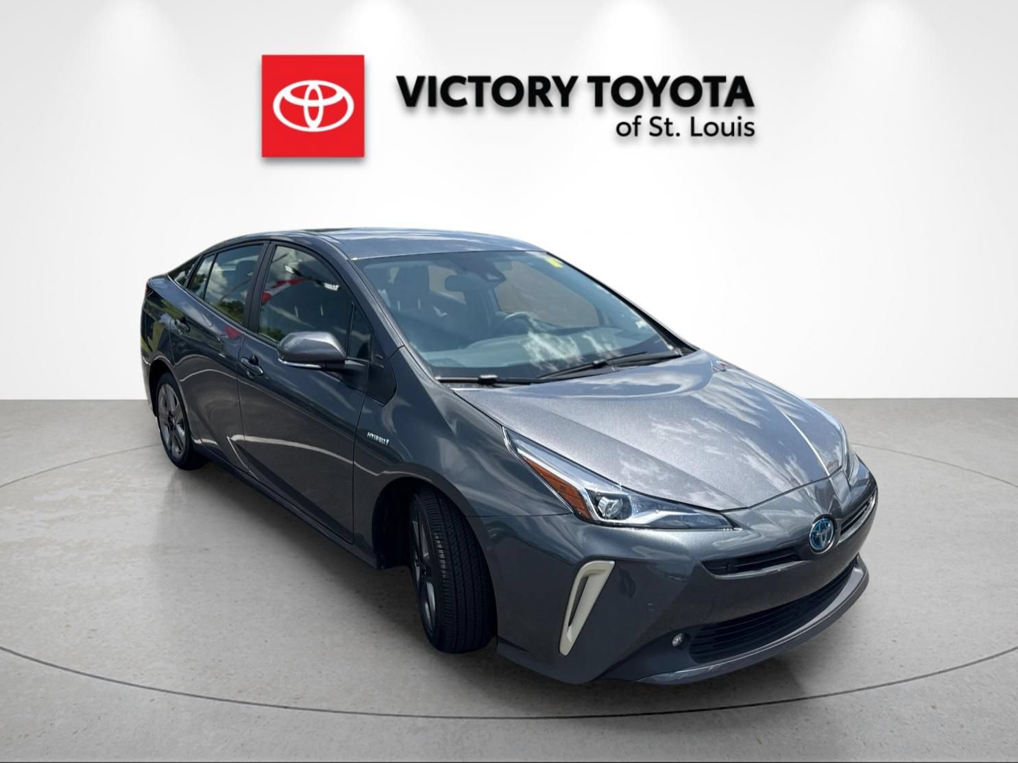 Used 2022 Toyota Prius XLE FWD image 1
