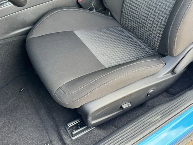 Used 2023 Dodge Challenger R/T w/ Performance Handling Group image 13