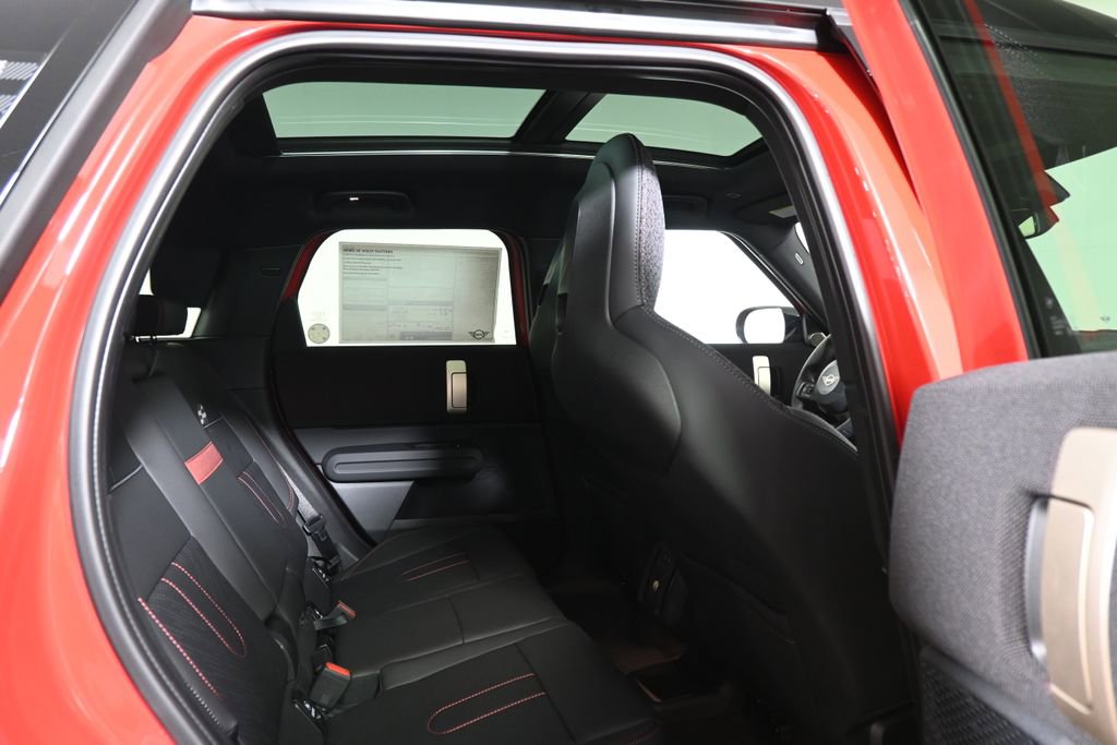 Used 2026 MINI Cooper Countryman S w/ Comfort Package Max image 19