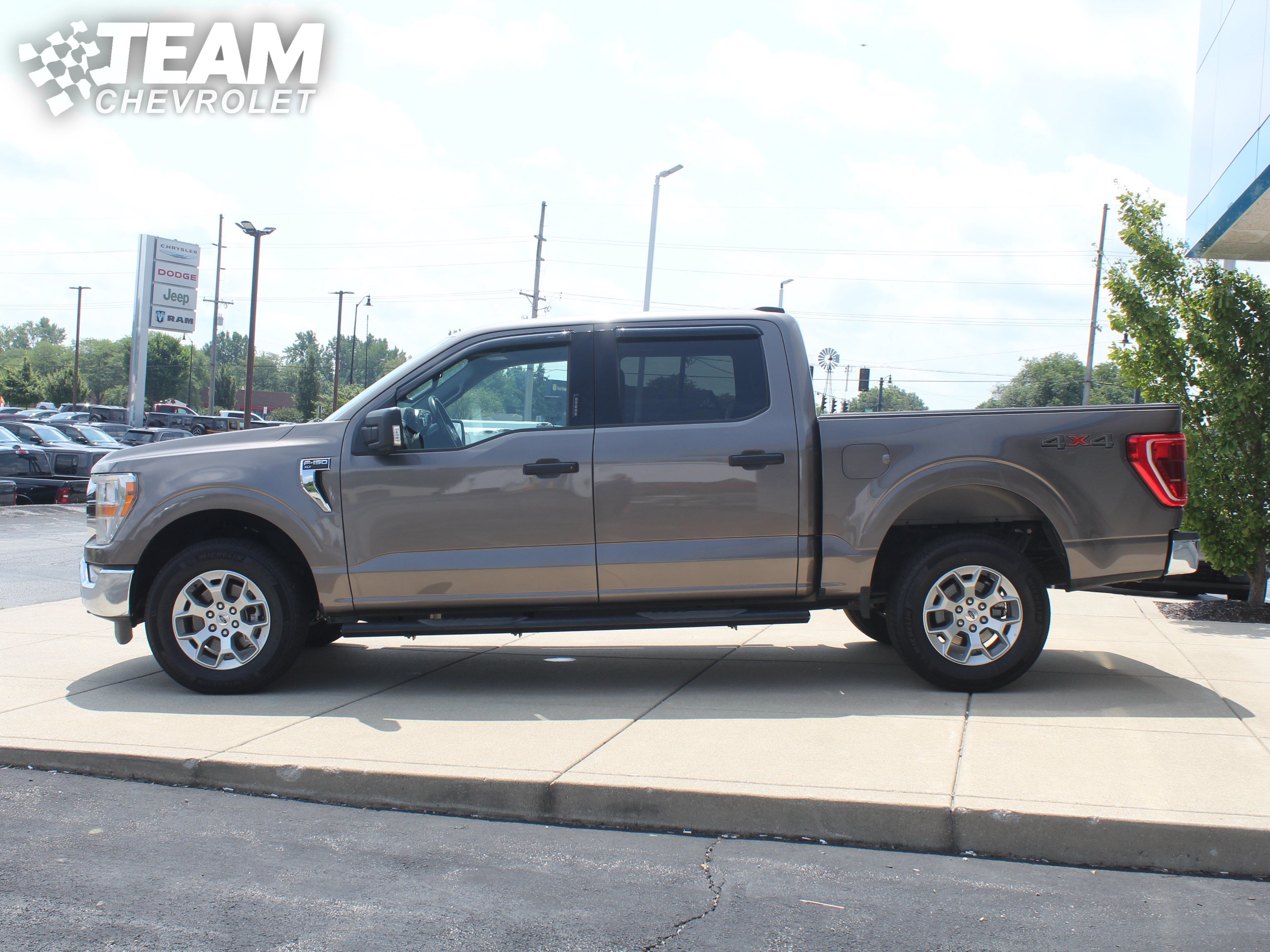 Used 2022 Ford F150 XLT w/ Equipment Group 301A Mid AWD/4WD image 7
