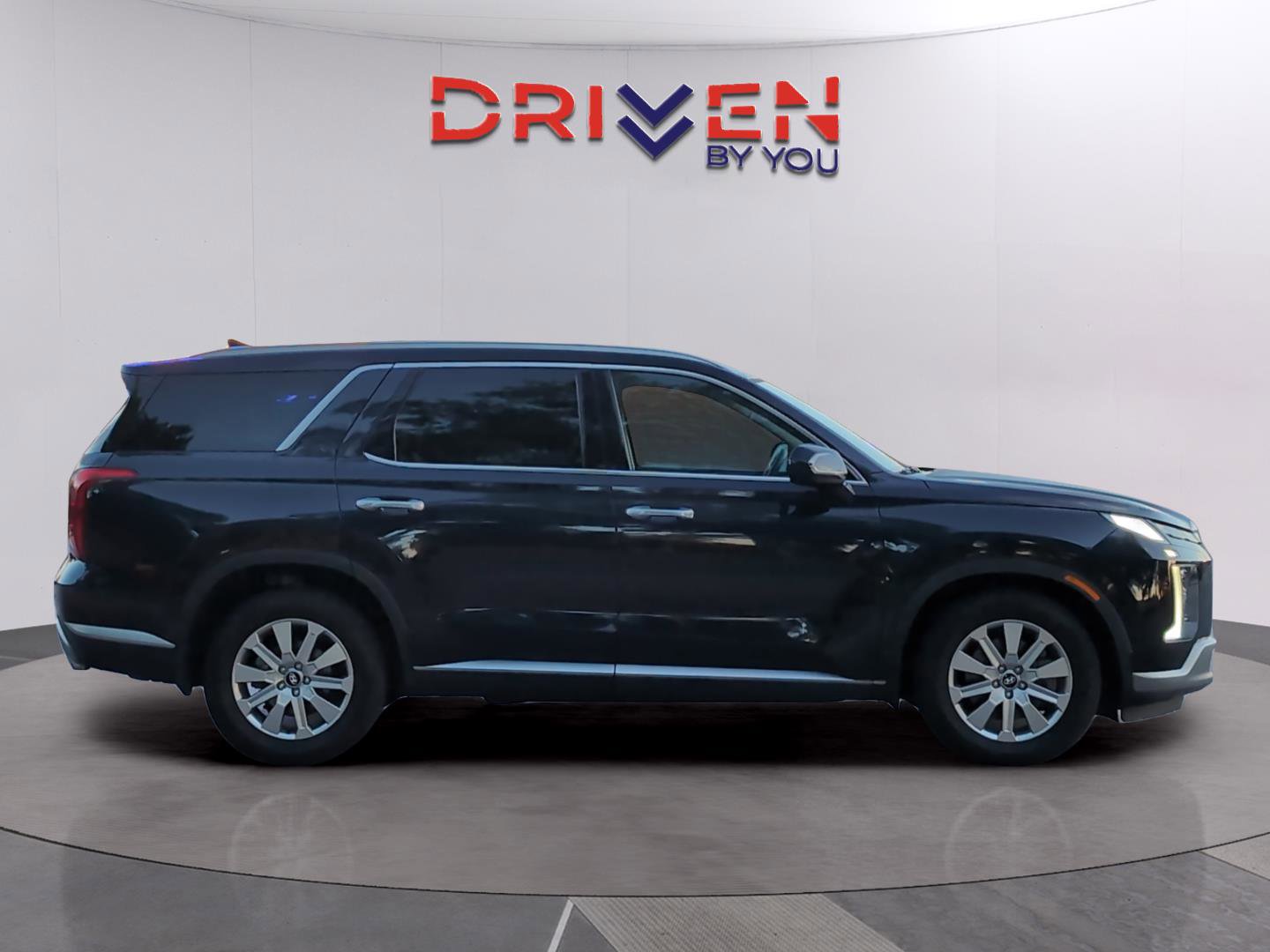 Used 2023 Hyundai Palisade SEL image 6