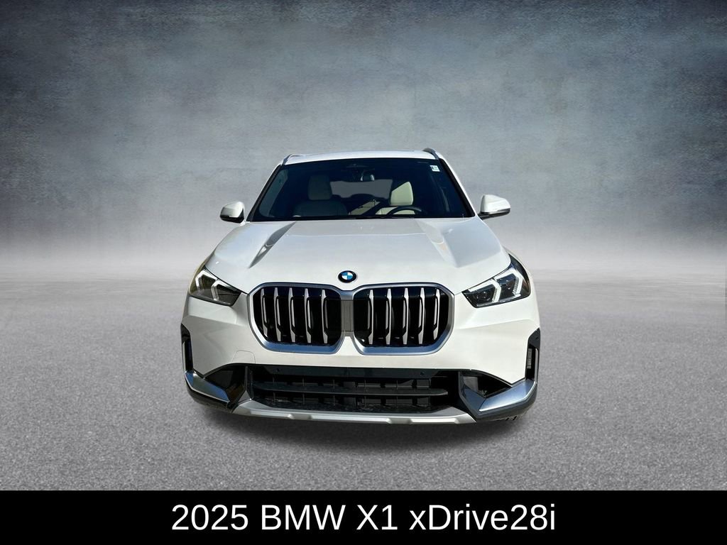 Used 2025 BMW X1 xDrive28i w/ Convenience Package image 3