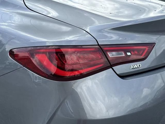 Used 2019 INFINITI Q60 3.0t Luxe w/ Essential Package AWD/4WD image 12