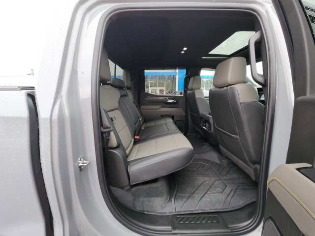 Used 2024 Chevrolet Silverado 1500 ZR2 w/ Technology Package image 19