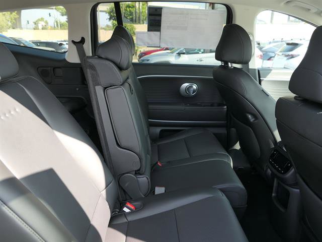 New 2026 Hyundai Ioniq 9 SEL image 16