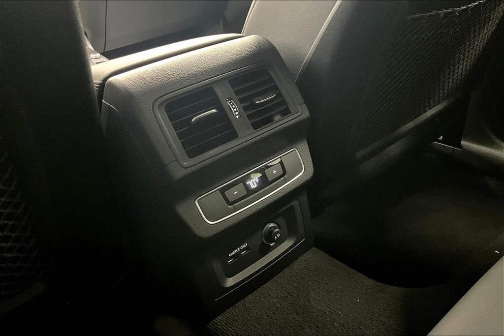 Used 2022 Audi Q5 2.0T Premium w/ Convenience Package image 30