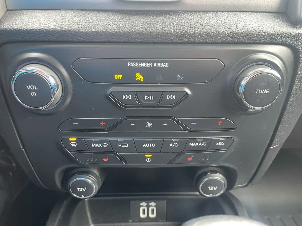 Used 2019 Ford Ranger XLT w/ Equipment Group 302A Luxury RWD image 27