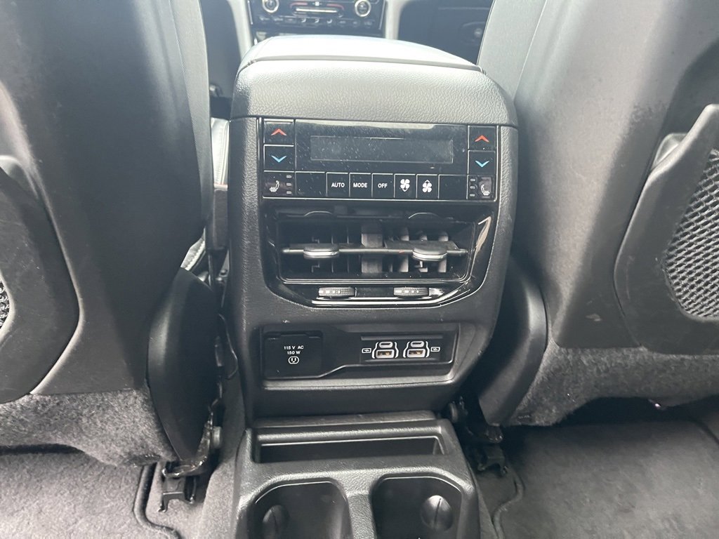 Used 2021 Jeep Grand Cherokee L Overland w/ Advanced Protech Group III image 30