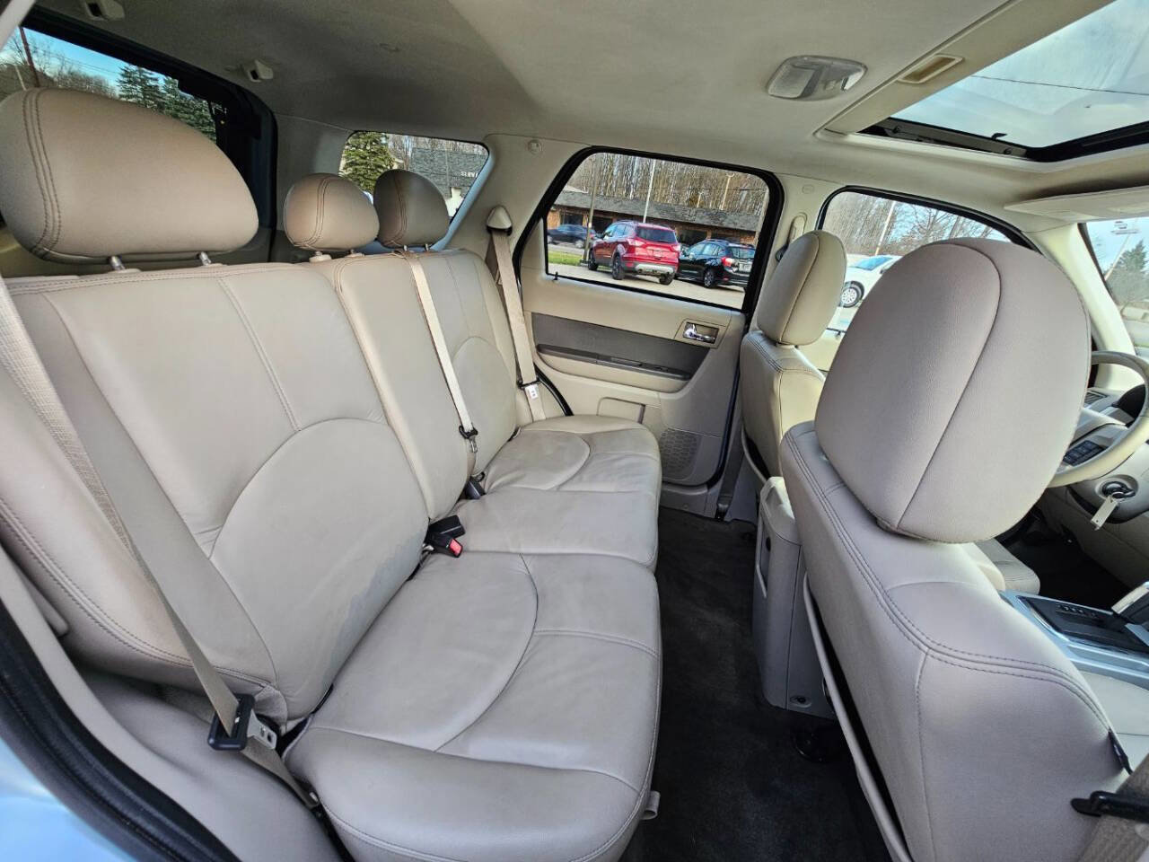 Used 2009 Mercury Mariner Premier image 21