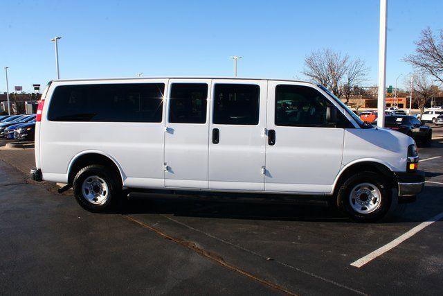 Used 2024 Chevrolet Express 3500 LT w/ LT Preferred Equipment Group image 5