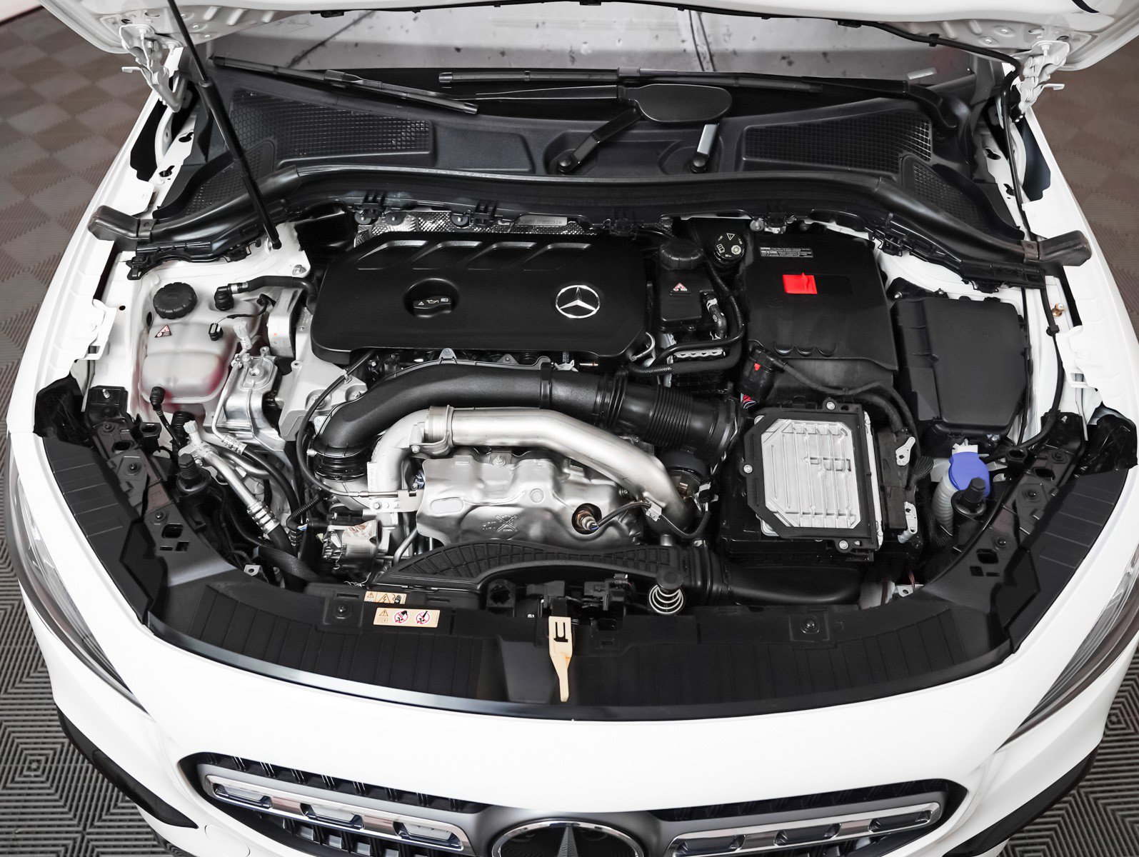 Certified 2026 Mercedes-Benz GLA 250 image 4