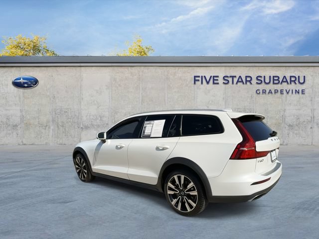Used 2021 Volvo V60 T5 Cross Country w/ Climate Package AWD/4WD image 6