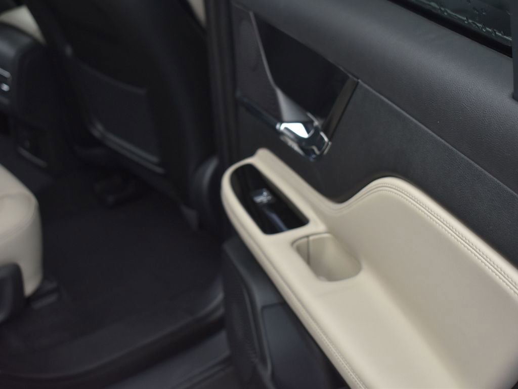 New 2026 Lincoln Corsair Grand Touring AWD/4WD image 15