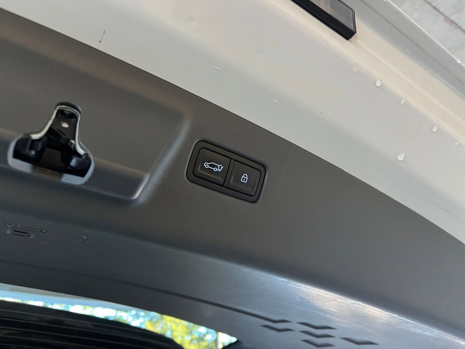 Used 2025 Hyundai Santa Fe SEL image 23