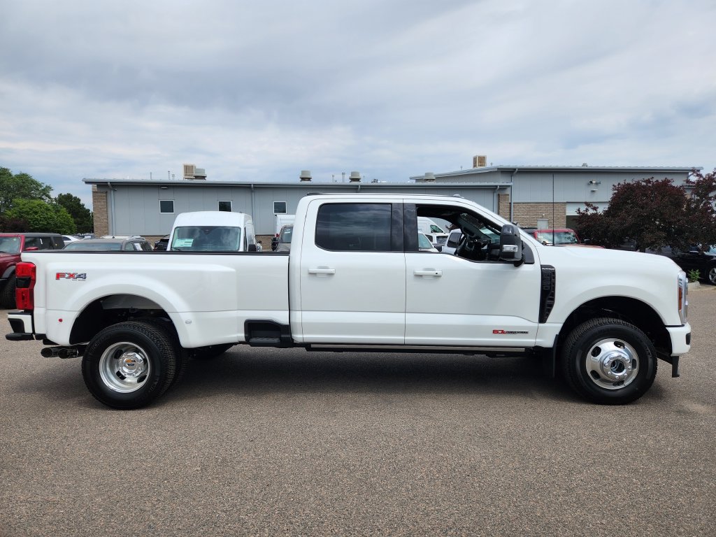 New 2026 Ford F350 Platinum AWD/4WD image 8