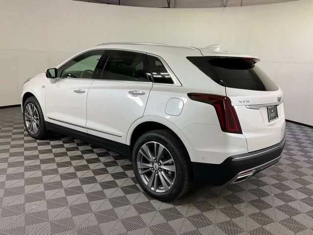 New 2026 Cadillac XT5 Premium Luxury w/ LPO, Floor Liner Package FWD image 4