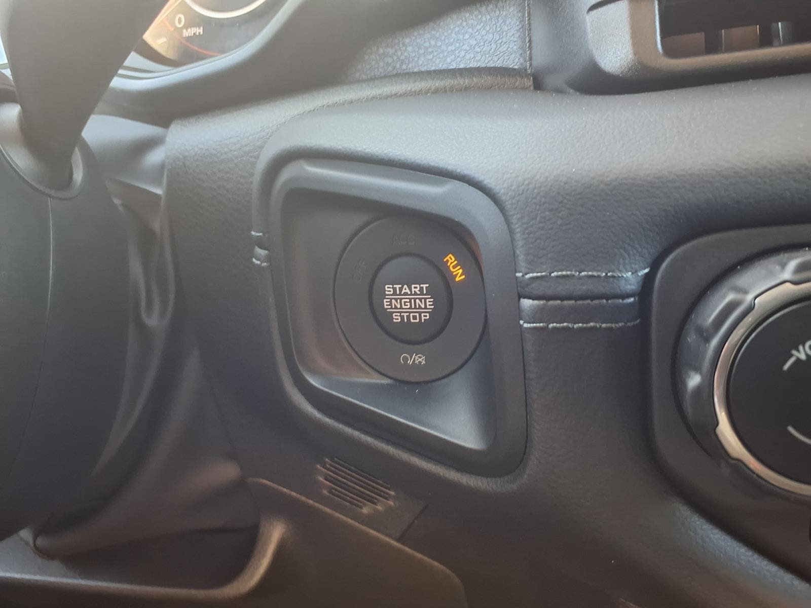 New 2026 Jeep Gladiator Mojave AWD/4WD image 18