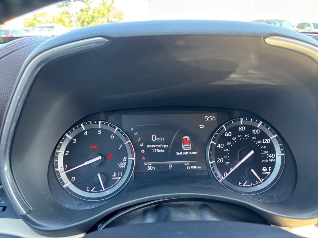 Used 2020 Toyota Highlander Limited FWD image 19