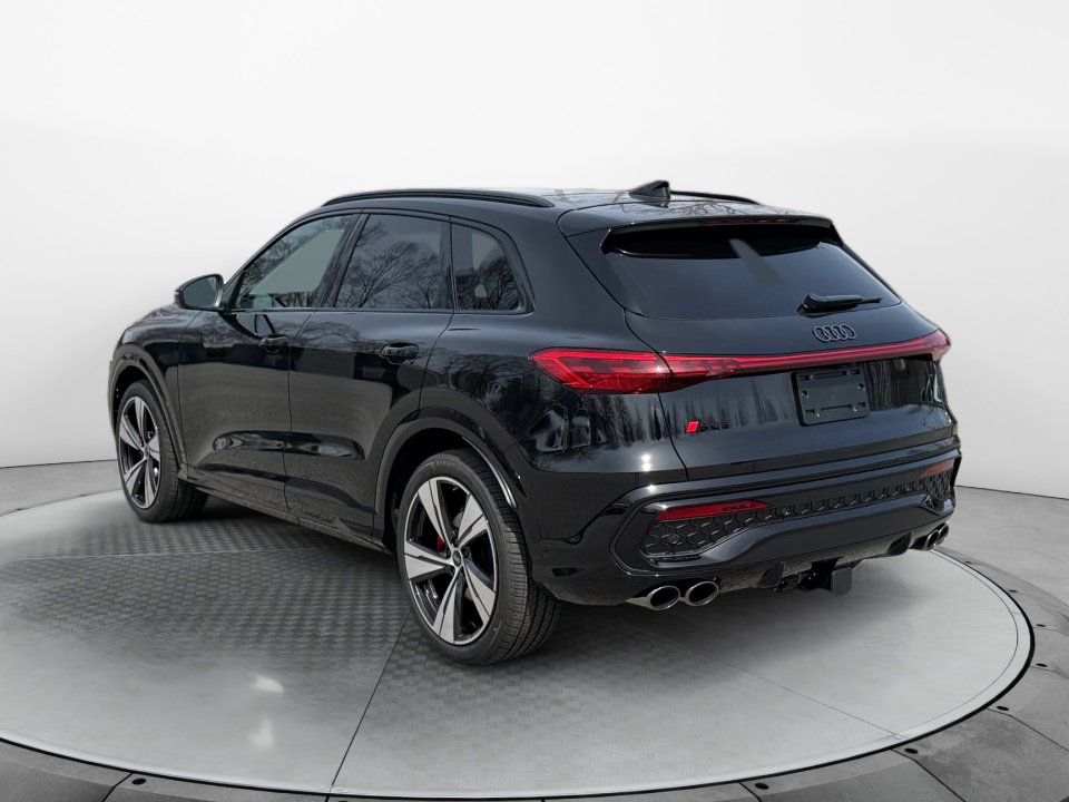 New 2026 Audi SQ5 Premium Plus image 5
