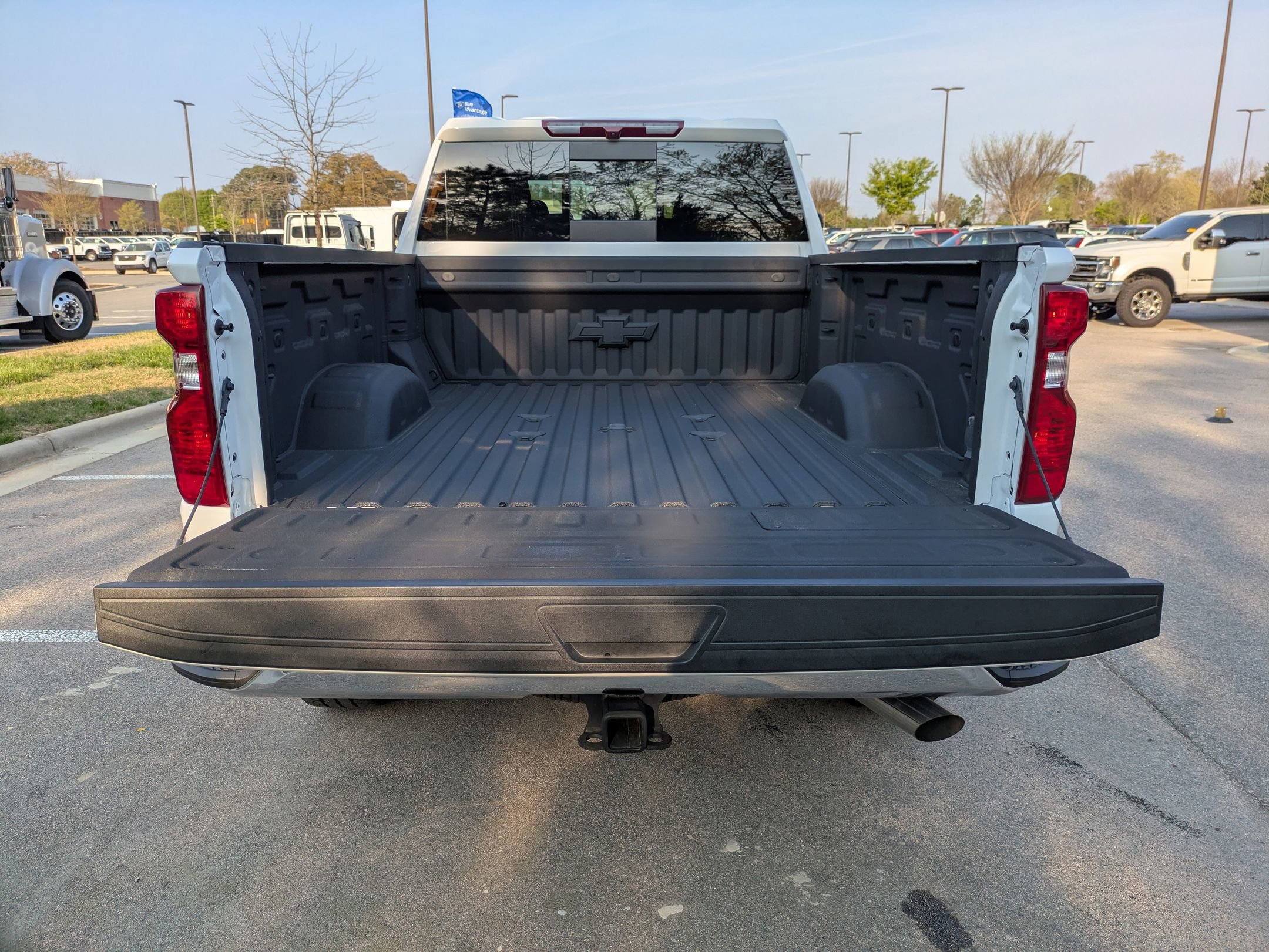 Used 2025 Chevrolet Silverado 2500 LT w/ All Star Edition image 32