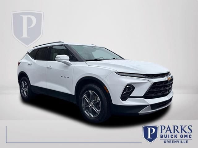 Certified 2024 Chevrolet Blazer LT image 1