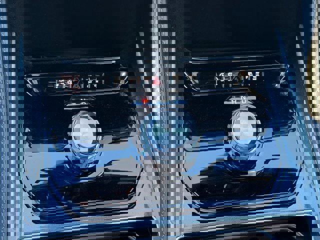 New 2024 Jeep Wagoneer 2WD w/ Premium Group I image 34