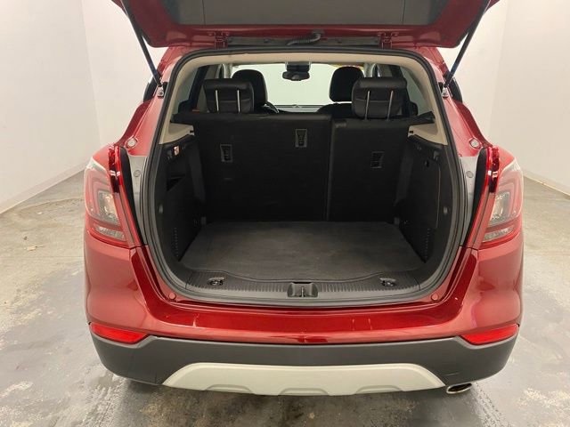 Used 2022 Buick Encore Preferred w/ Safety Package image 28