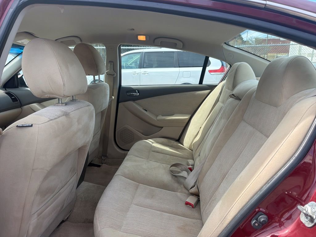Used 2011 Nissan Altima 2.5 S w/ Special Edition Pkg FWD image 21