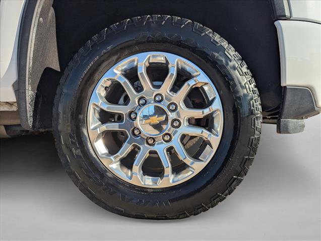 Used 2025 Chevrolet Silverado 2500 LT w/ Z71 Chrome Sport Edition image 21