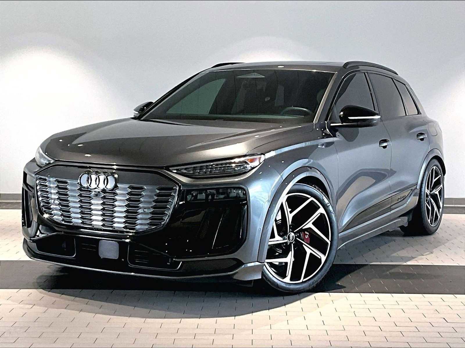 Used 2025 Audi SQ6 e-tron Prestige w/ 21" Black Optic Wheel Package AWD/4WD image 1
