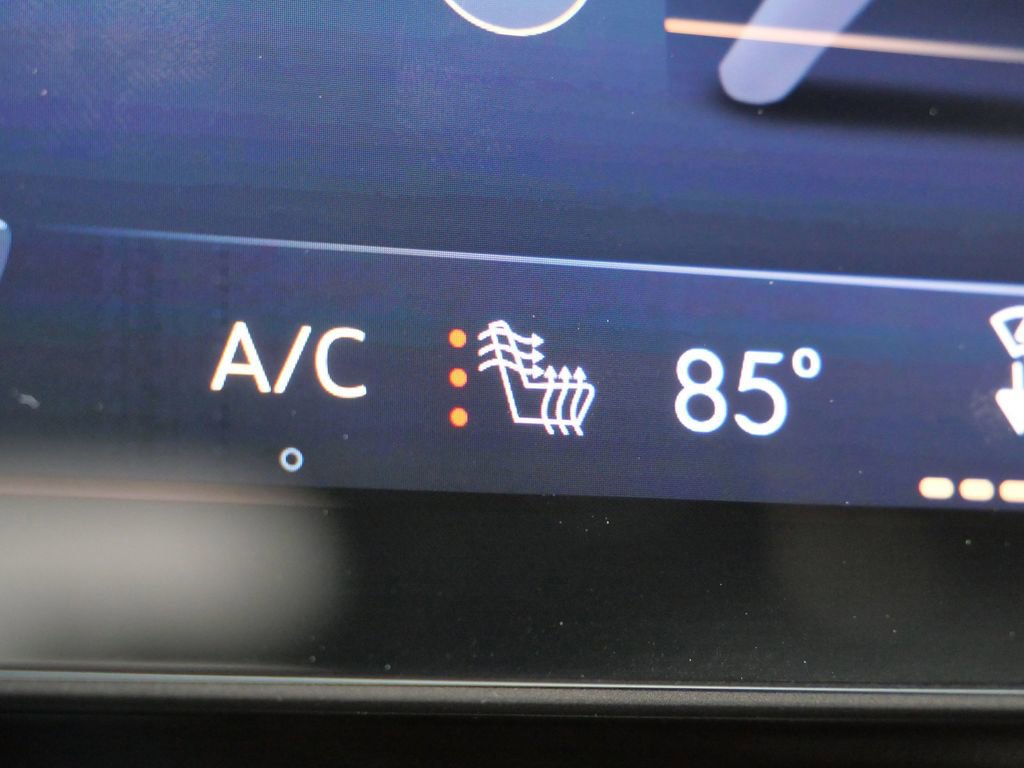 Used 2025 Buick Enclave Sport Touring image 50