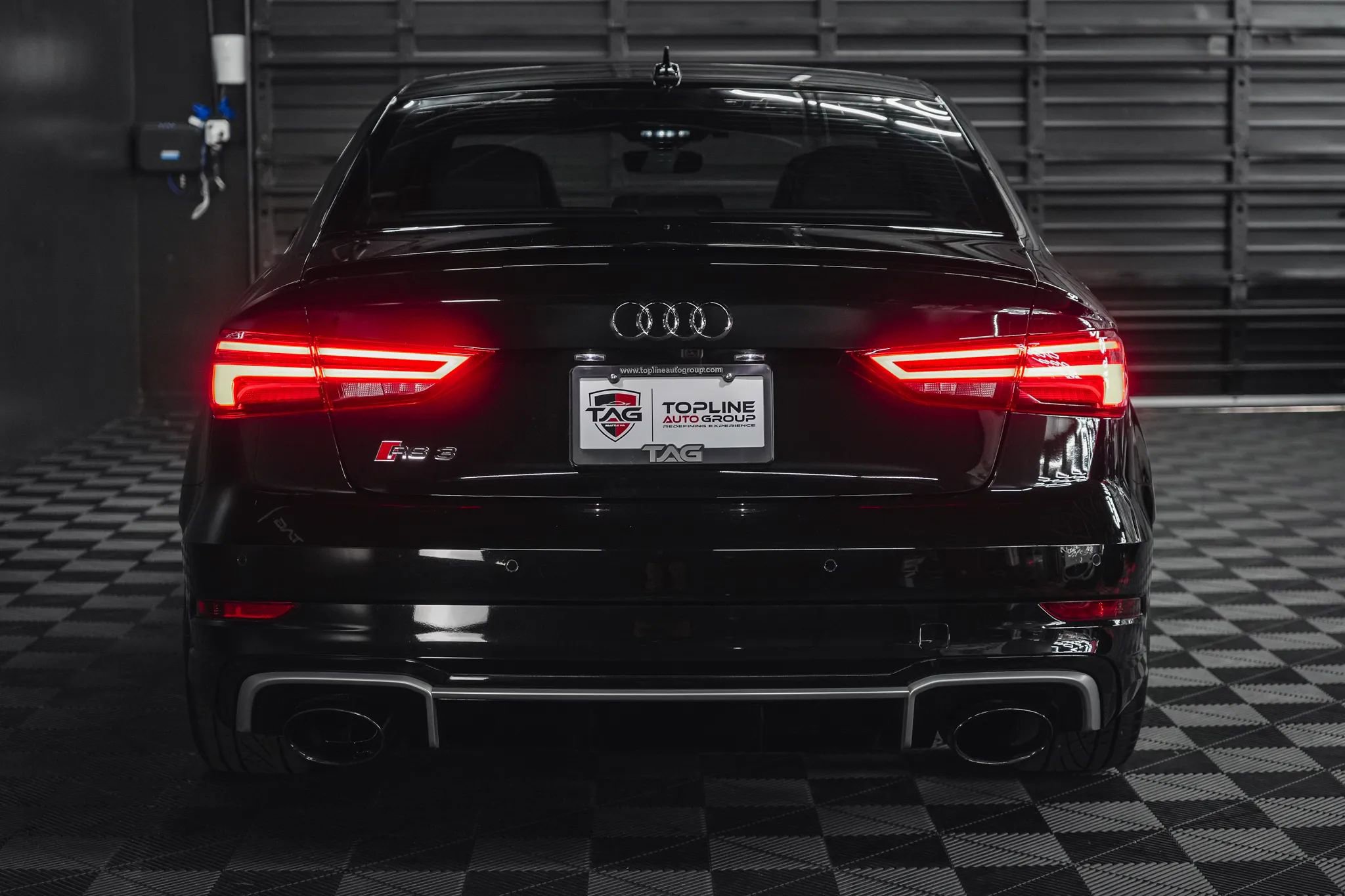 Used 2020 Audi RS 3 w/ Navigation Package image 22