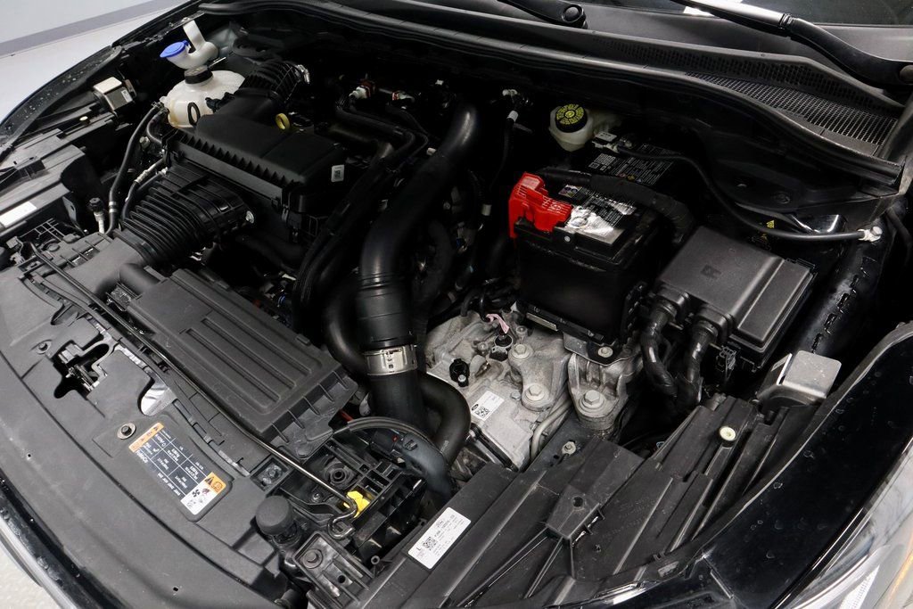 Used 2025 Ford Escape Platinum image 19