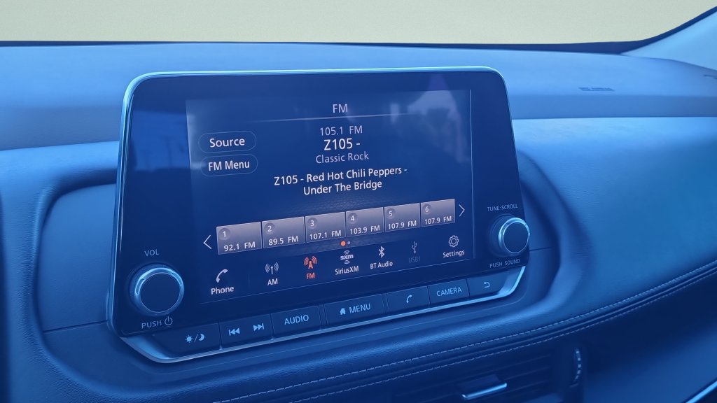 Used 2022 Nissan Rogue S FWD image 19