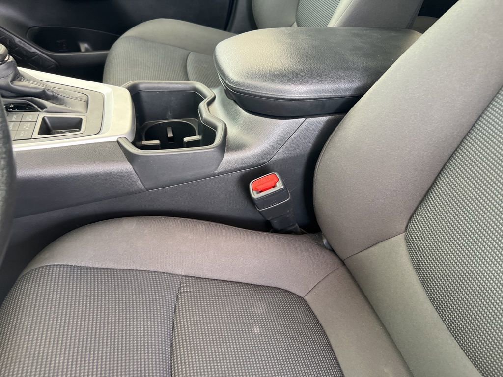 Used 2024 Toyota RAV4 LE image 27