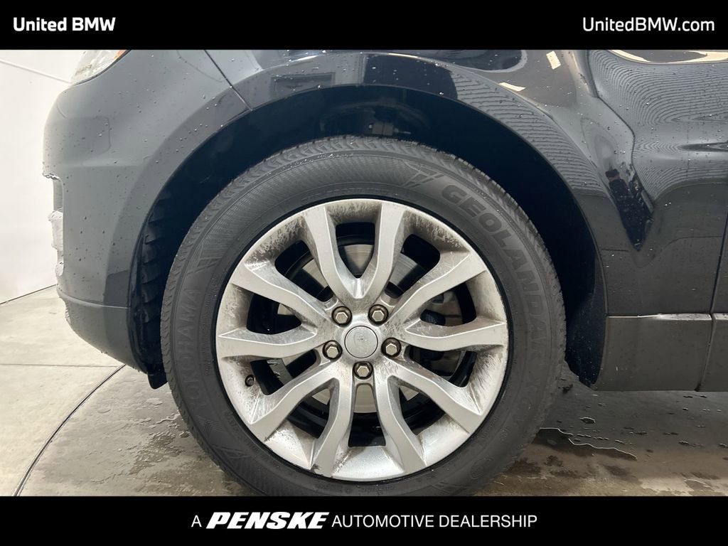 Used 2017 Land Rover Range Rover Sport HSE image 10