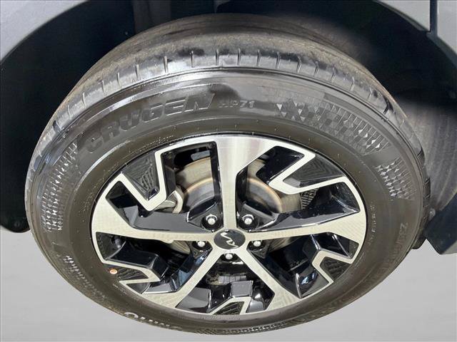 Used 2024 Kia Sportage EX FWD image 18