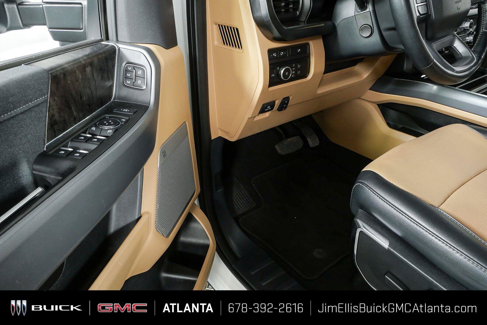 Used 2024 Ford F250 Lariat w/ Chrome Package AWD/4WD image 8