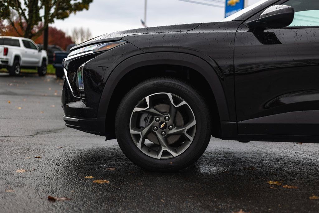 New 2026 Chevrolet Trax LT image 27