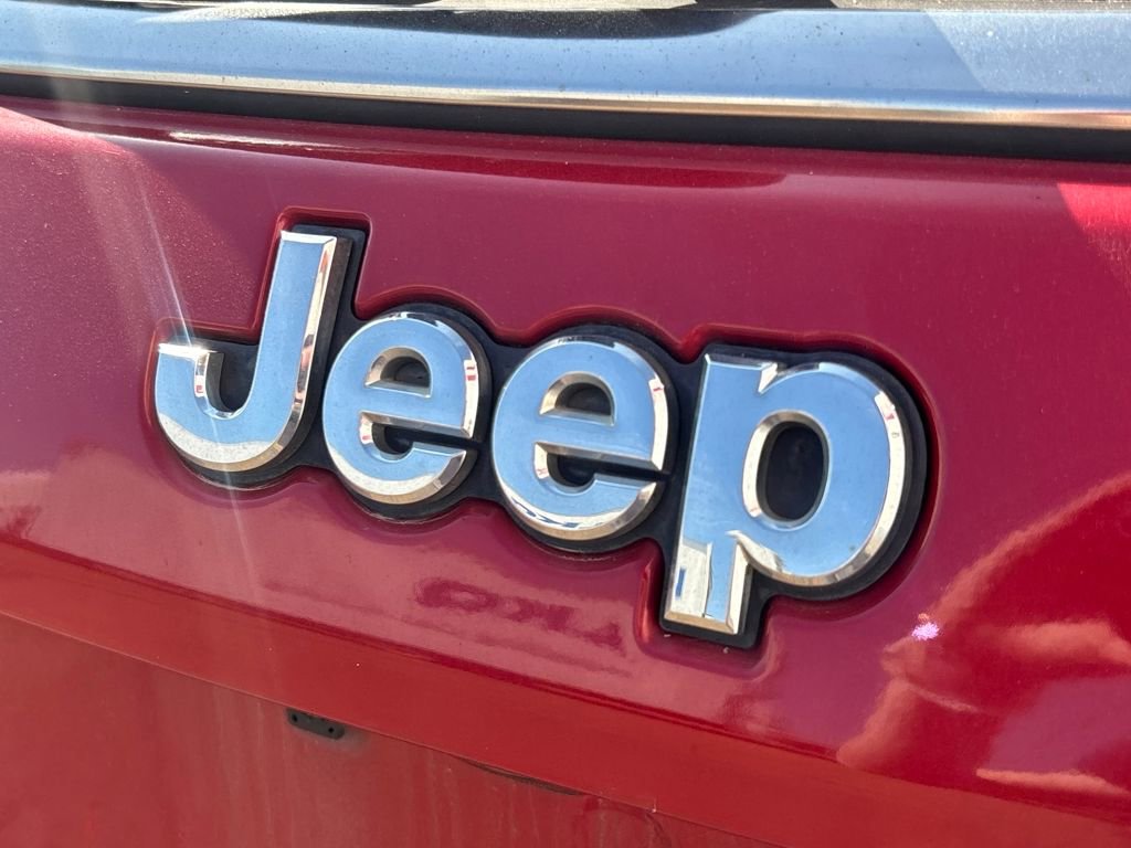 Used 2017 Jeep Compass Limited w/ Navigation Group image 27