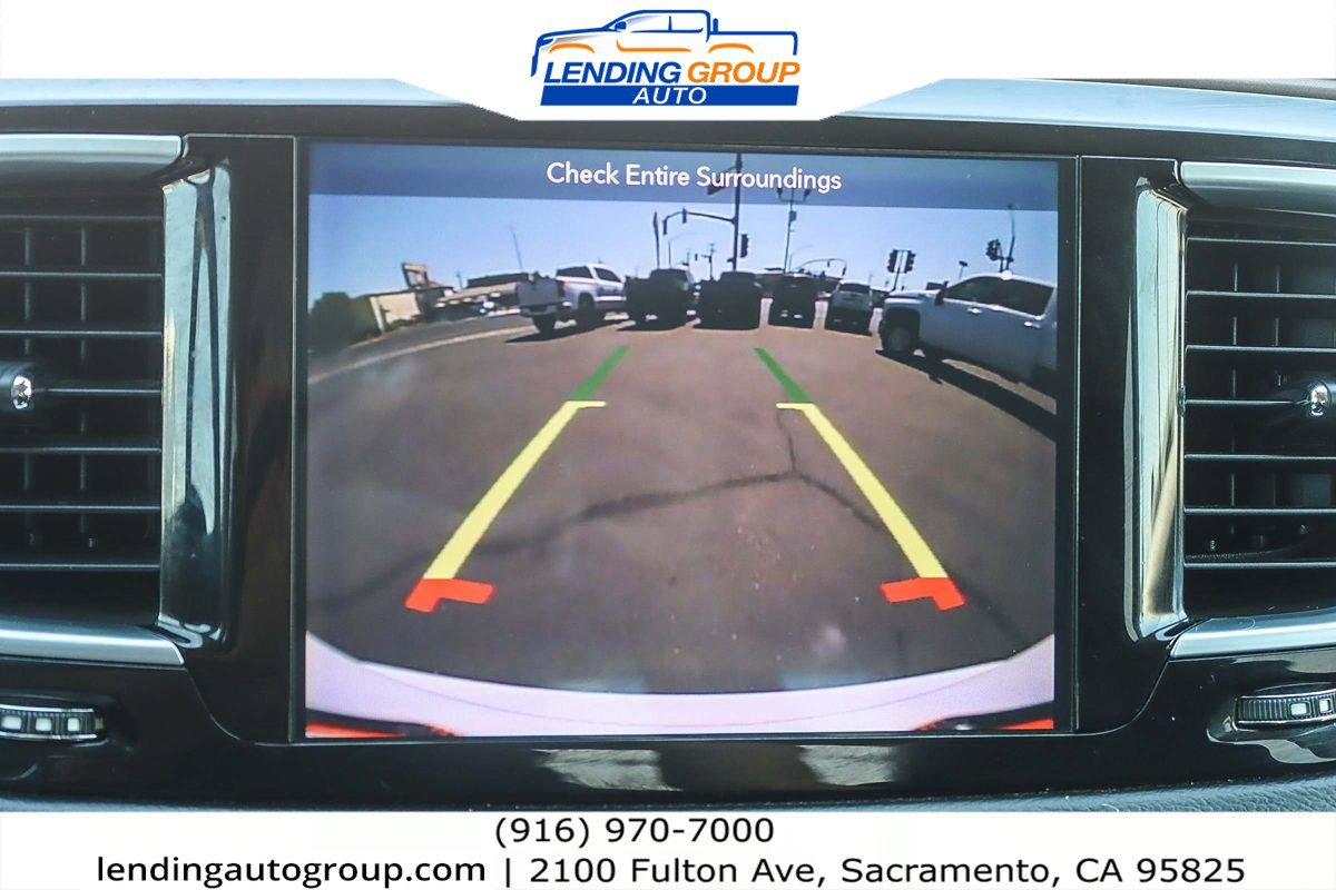 Used 2018 Chrysler Pacifica Touring-L Plus image 22