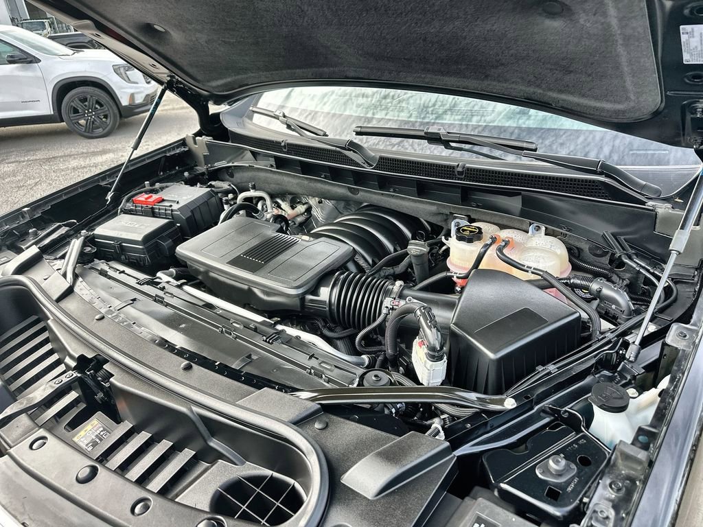 Certified 2025 GMC Yukon Denali image 29