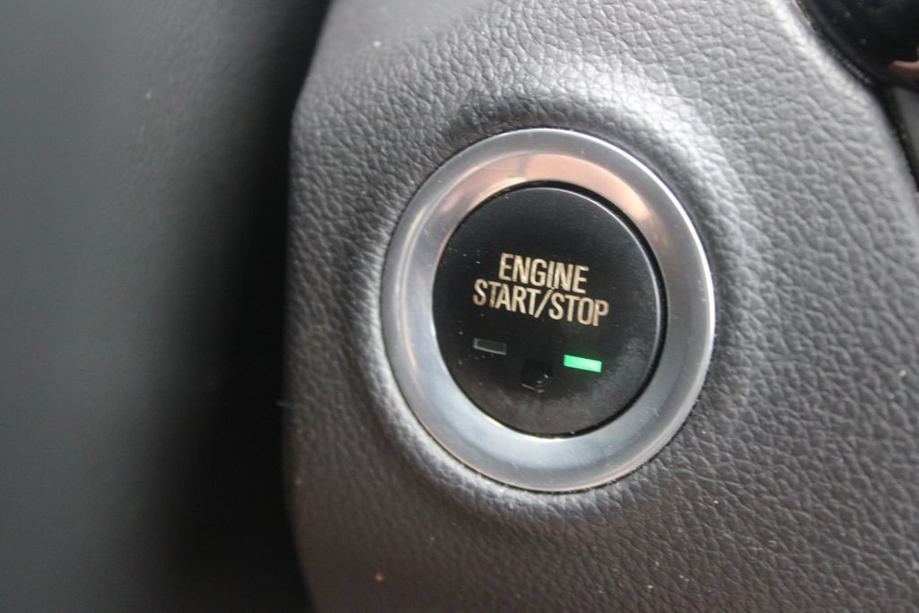 Used 2020 Buick Envision Essence FWD image 42