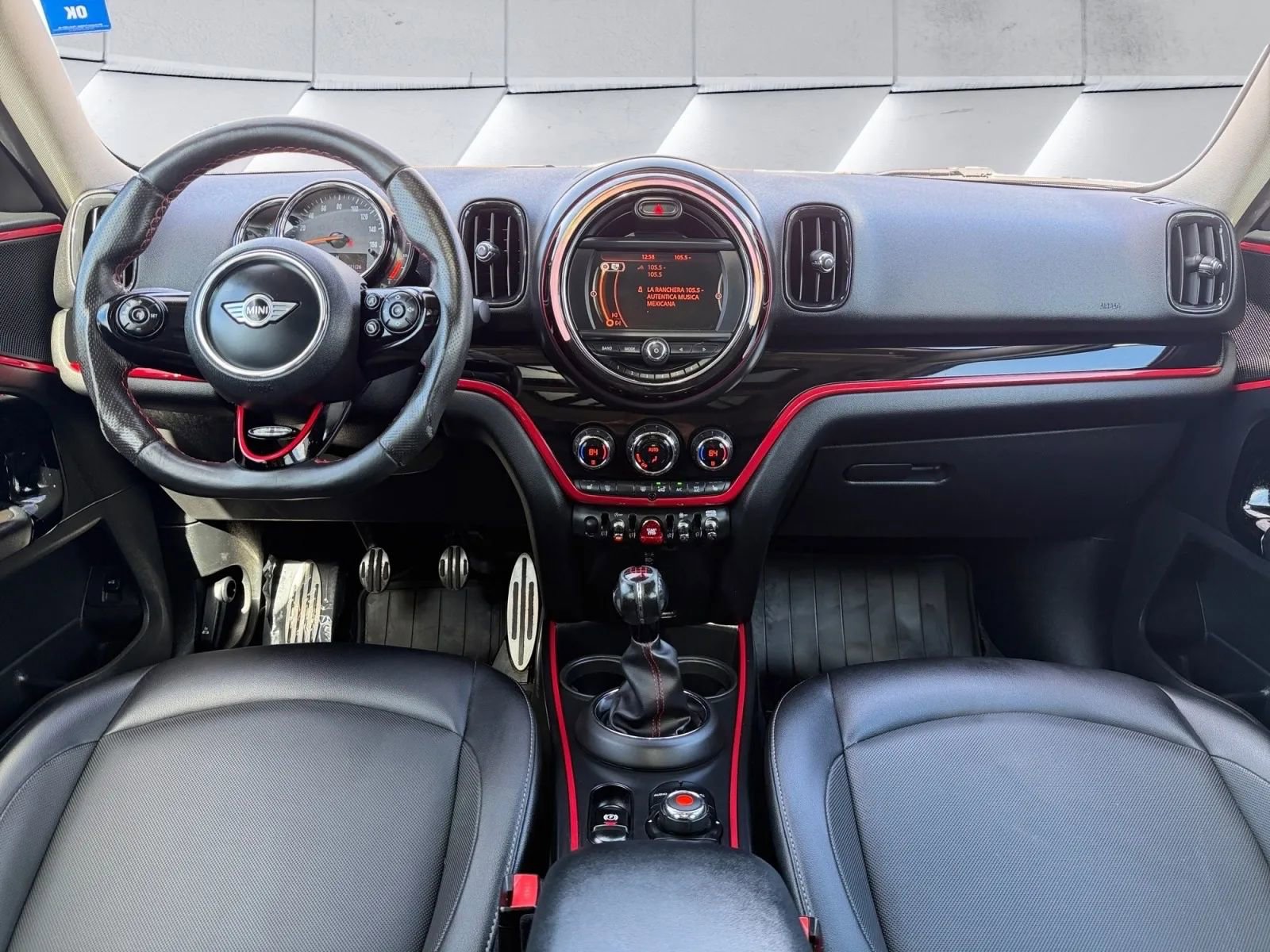 Used 2018 MINI Cooper Countryman FWD image 12