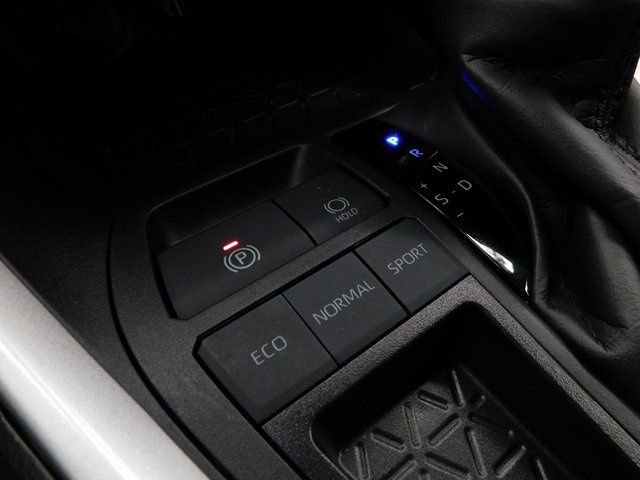 Used 2024 Toyota RAV4 LE image 44