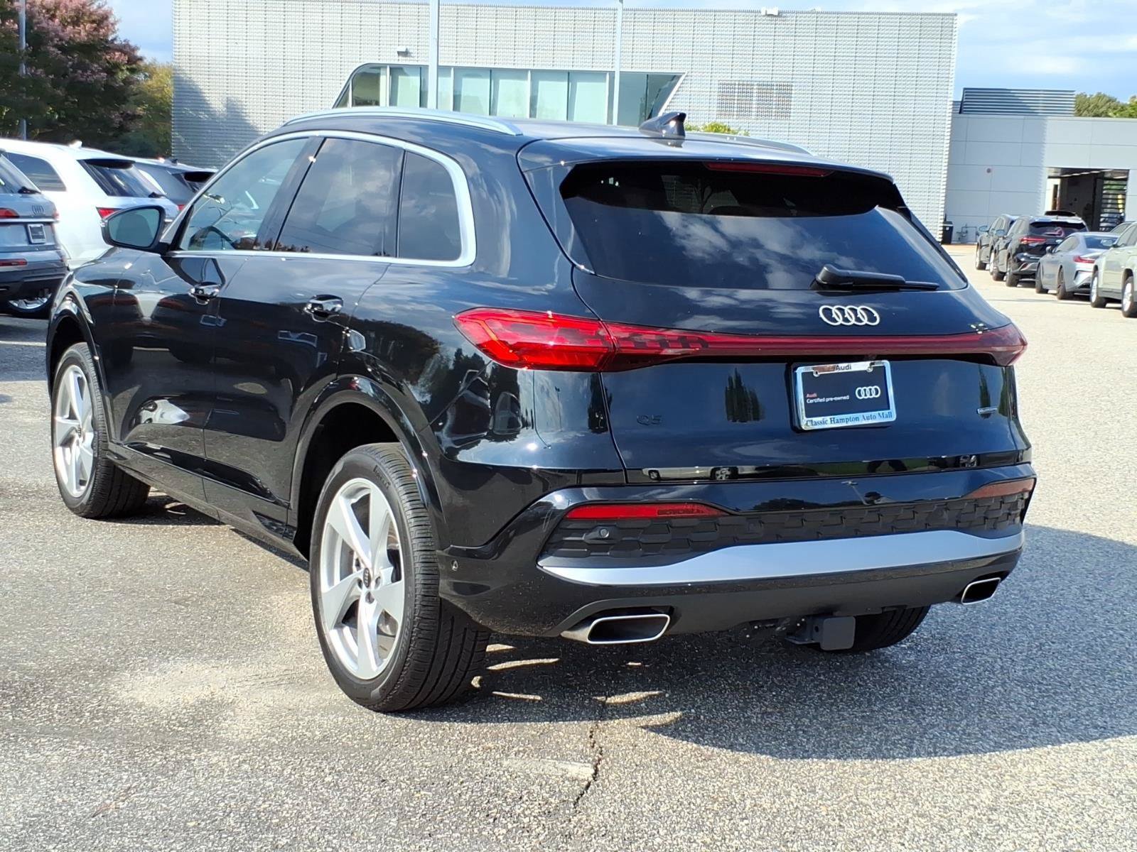 Used 2025 Audi Q5 Premium Plus AWD/4WD image 10