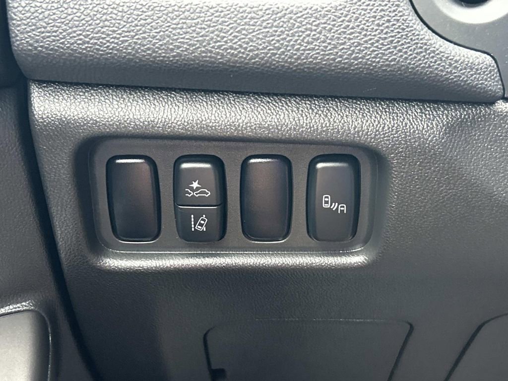 Used 2024 Mitsubishi Outlander Sport SEL image 31