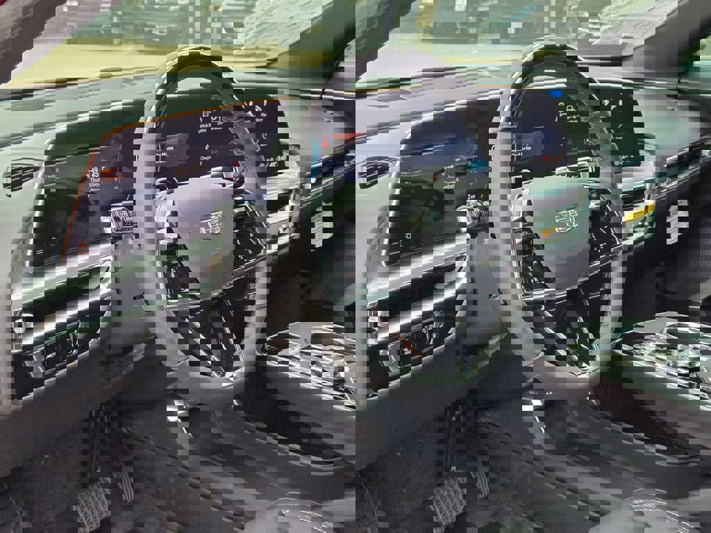 New 2026 Cadillac Lyriq Premium Sport w/ LPO, Floor Liner Package image 10