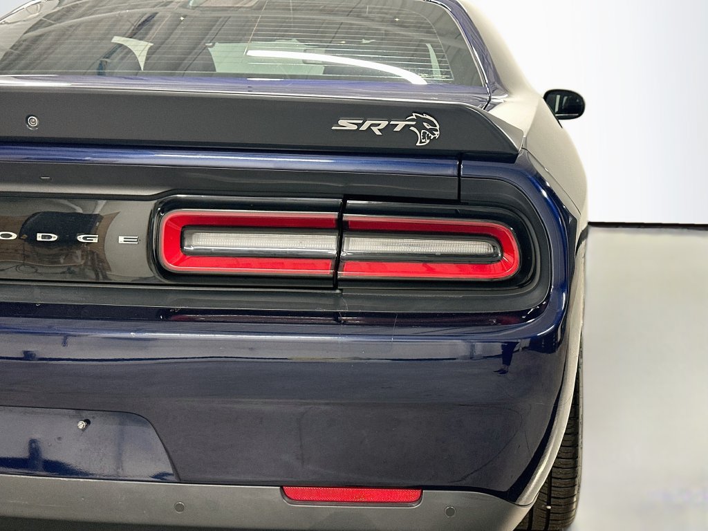 Used 2017 Dodge Challenger SRT Hellcat RWD image 32